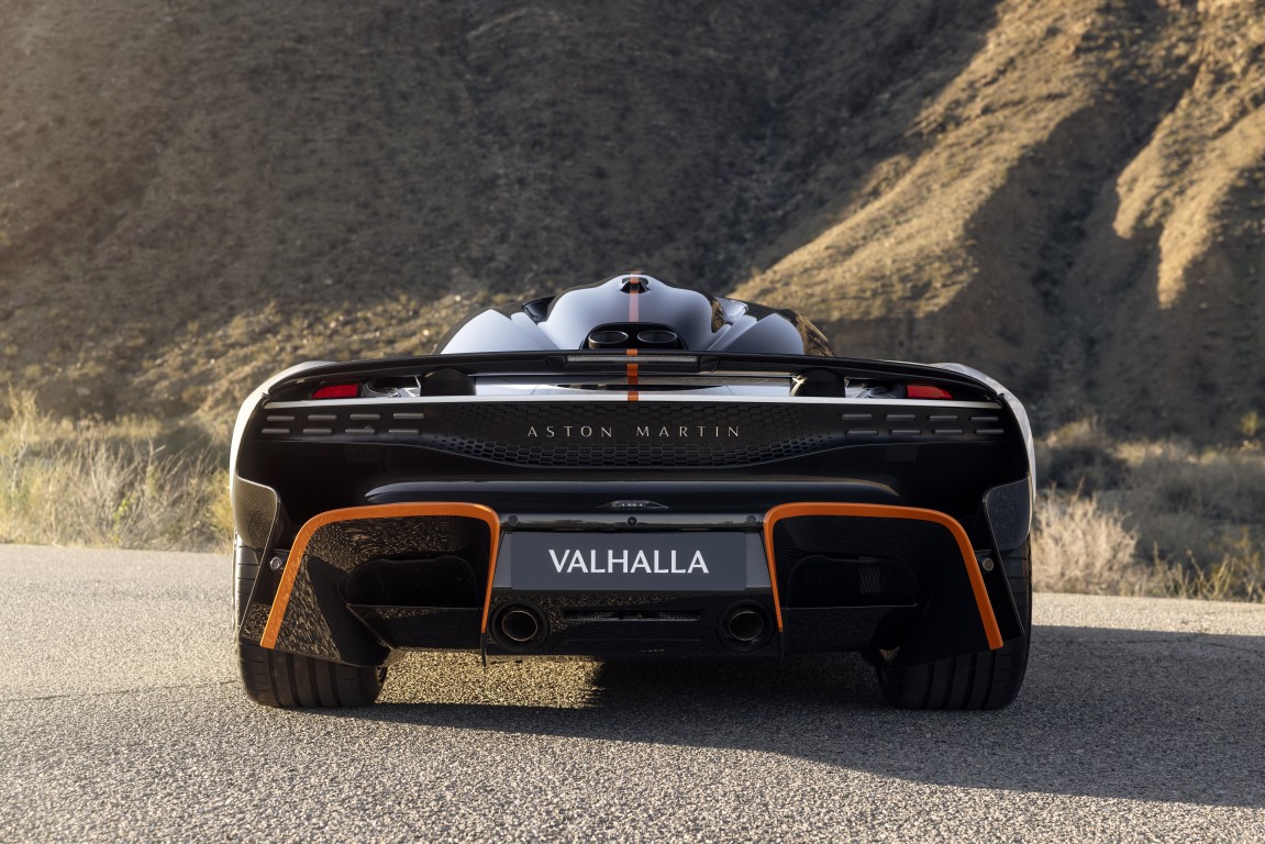 Aston Martin Valhalla (Automatic)